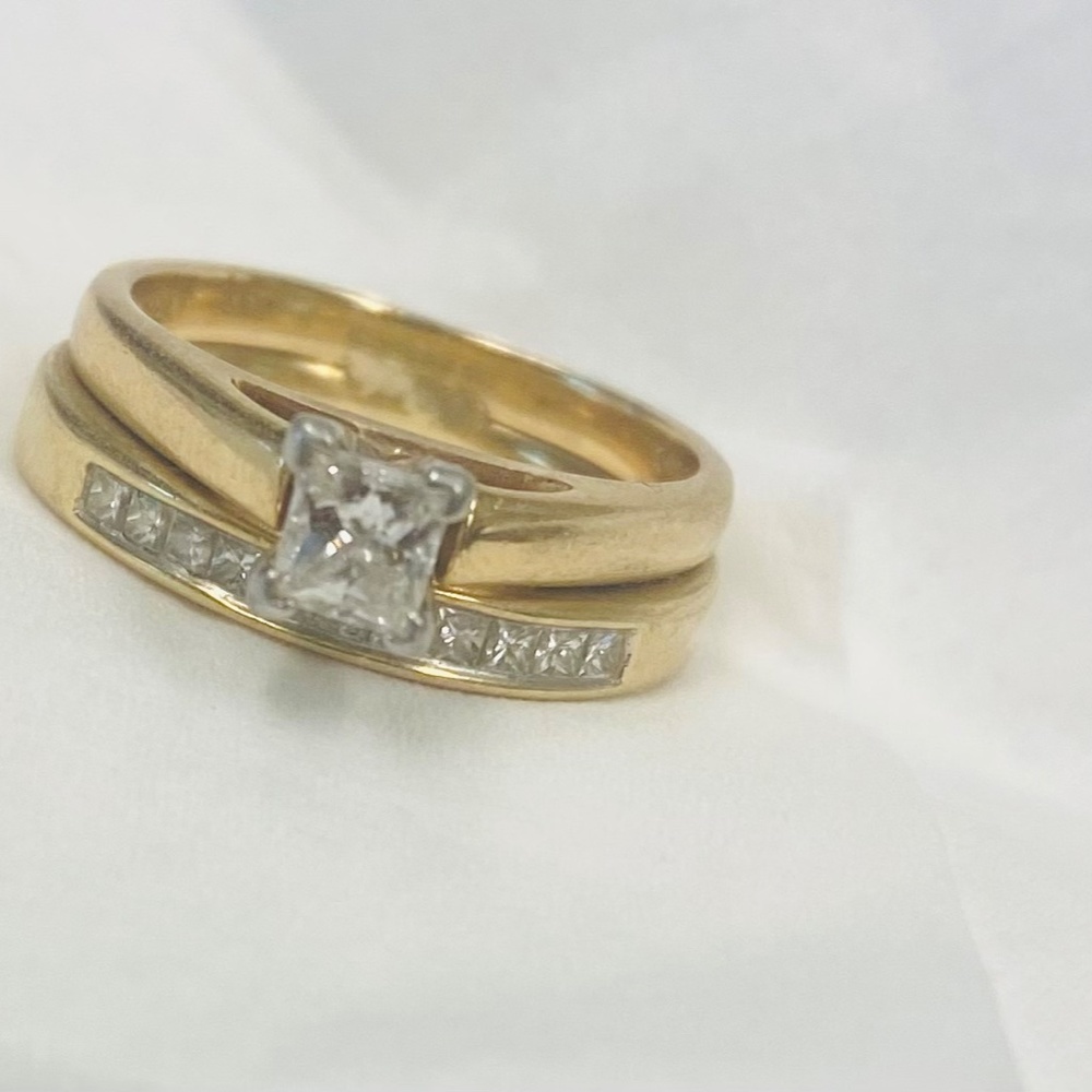 Wedding Ring Set - Picture 2 of 3